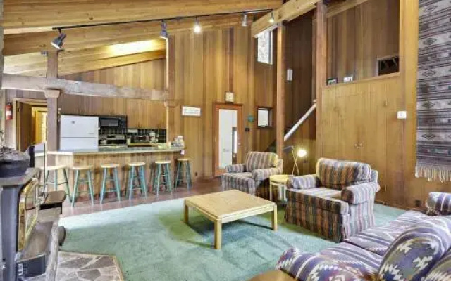 photo 4 of Alpine Meadows Mineral Springs Getaway