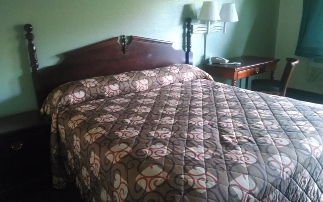 photo 5 of Masters Inn Atlanta - Doraville at I-85 & 285
