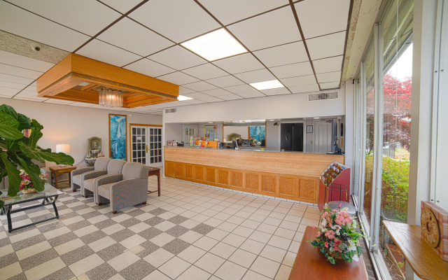 photo 2 of Masters Inn Selma/Smithfield I-95 By OYO