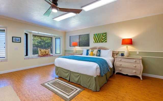 photo 4 of Maui Dolphin House 4 Bedroom Home