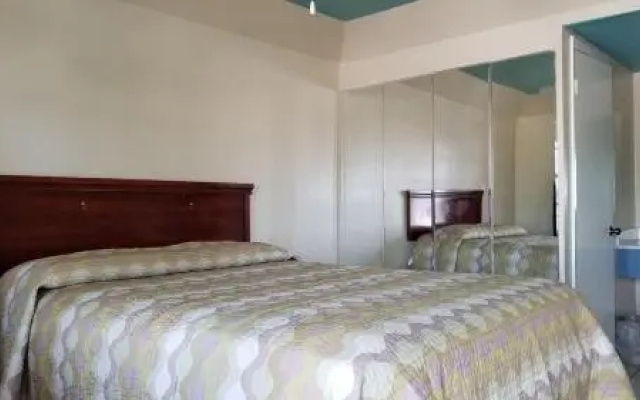 photo 5 of Maxim III Motel