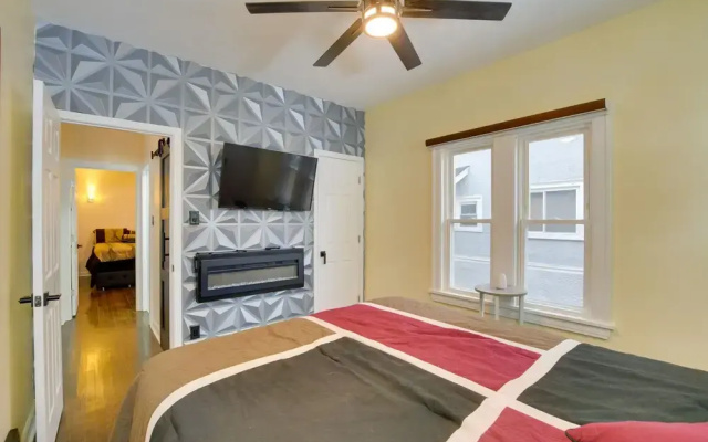 photo 3 of 13 Mi to Dtwn Chicago: Maywood Home w/ Fireplace