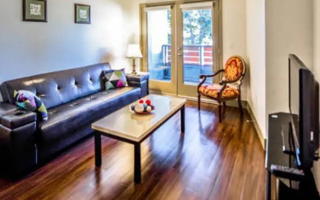 photo 4 of Mccadden Place Apartment
