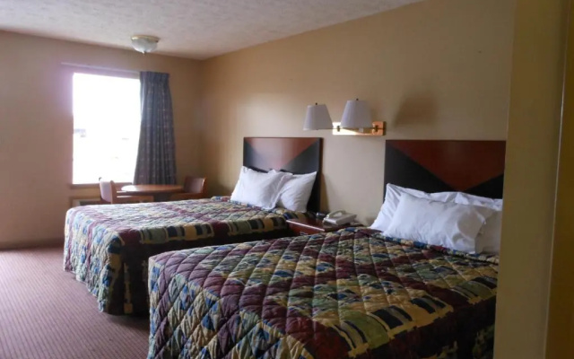 photo 4 of McClellan Inn Anniston