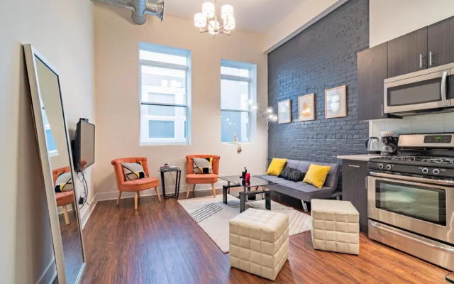 photo 3 of McCormick Place modern and cosy 420 friendly gem on Michigan avenue with optional parking for 6 guests
