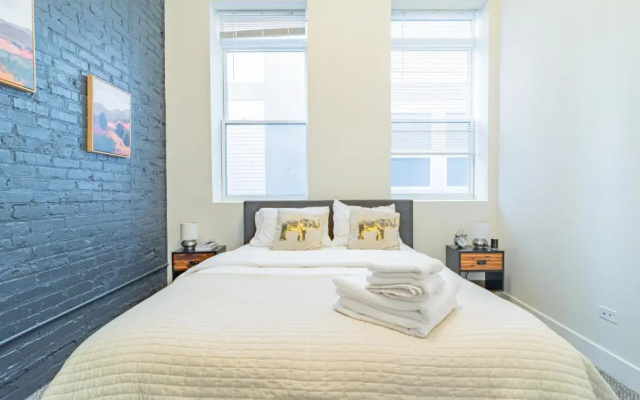 photo 4 of McCormick Place modern and cosy 420 friendly gem on Michigan avenue with optional parking for 6 guests