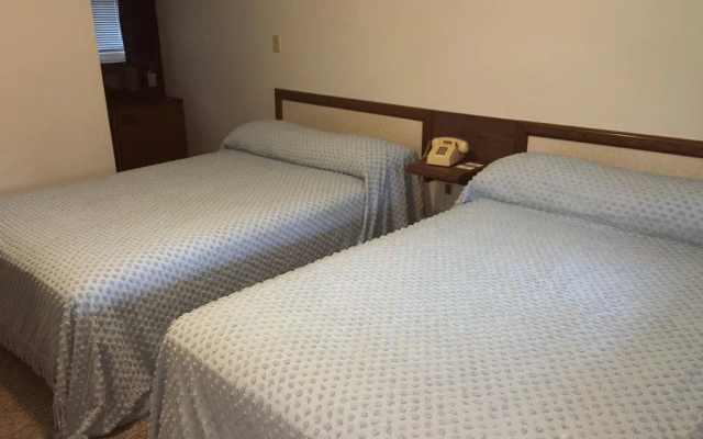 photo 2 of McGregor Inn Motel