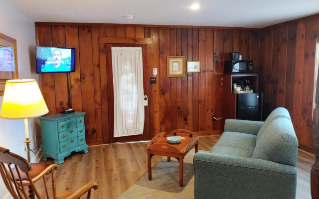 photo 3 of McKinley Edwards Inn