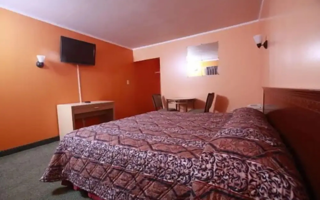 photo 2 of Meadowbrook Motor Lodge