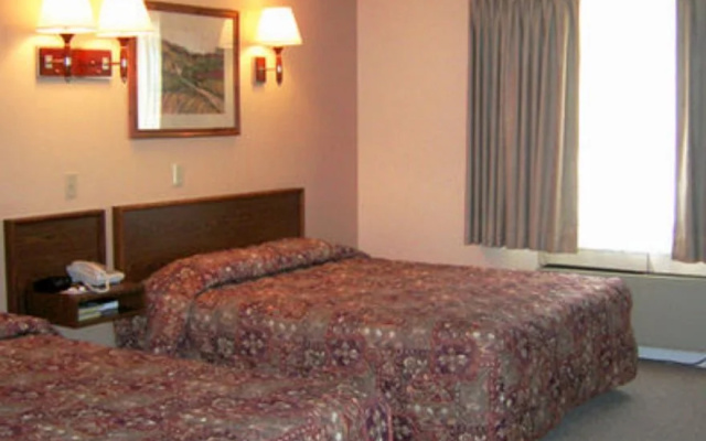 photo 4 of Meadowlark Inn Bridgeport