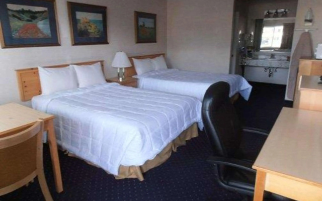 photo 2 of Econo Lodge Inn & Suites Central