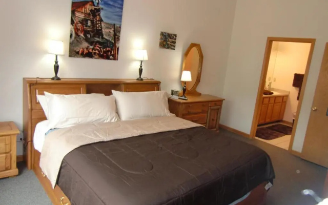 photo 2 of Mein Haus Bed & Breakfast