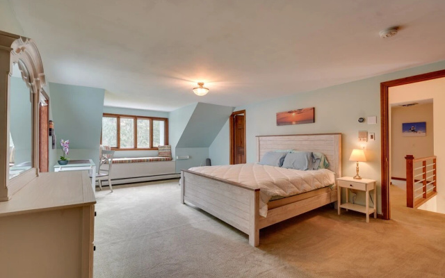 photo 3 of Mendon Home w/ Hot Tub, Fire Pit & Near Skiing!