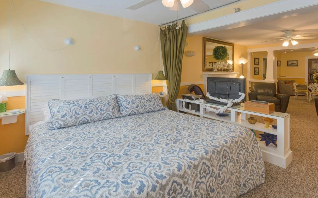 photo 2 of Meranova Guest Inn
