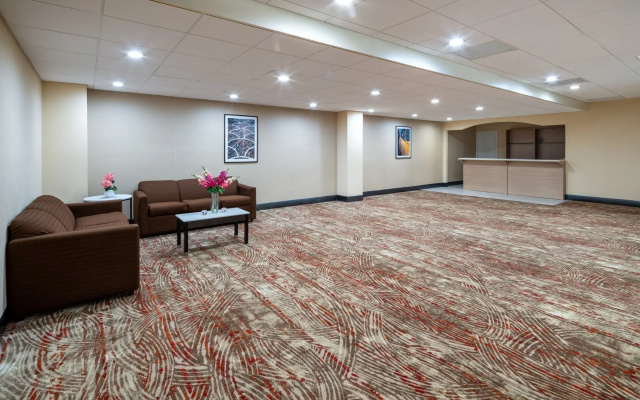 photo 3 of Holiday Inn Poughkeepsie By Ihg