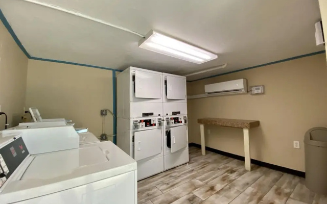 photo 4 of Meridian Plaza by Beach Vacations