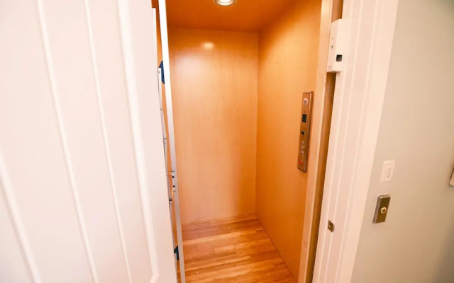 photo 2 of Mermaids Dream Apartment 3