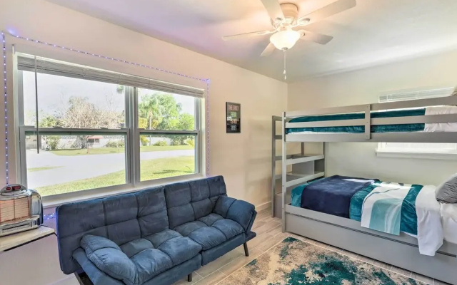 photo 4 of Merritt Island Home w/ Spa - 8 Mi to Cocoa Beach!