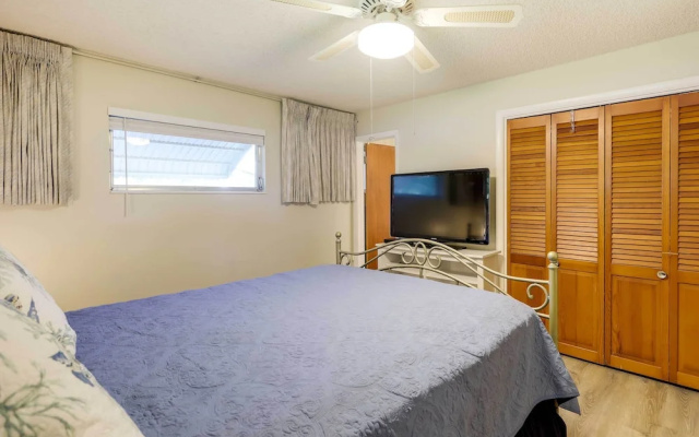photo 4 of Merritt Island Home w/ Patio, 10 Mi to Cocoa Beach