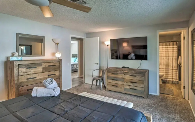 photo 2 of Walk to Riverview Park! Dog-friendly Mesa Retreat
