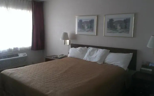 photo 2 of Mesa Travelodge