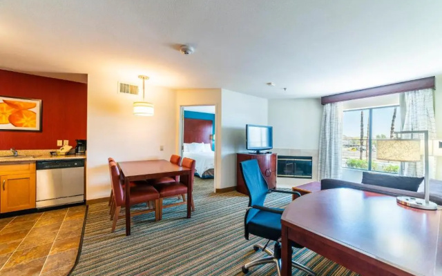 photo 5 of Metro PHX Upstairs 2bd sleeps 6 heated pool PETS ALLOWED