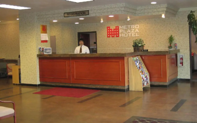 photo 2 of Metro Plaza Hotel