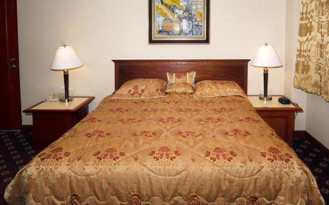 photo 4 of Metro Plaza Hotel