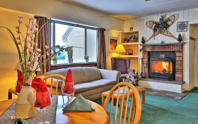 photo 2 of Mg 1c06 - Mountain Green 1br/1ba Condo W/ Hot Tub, Sauna & More!