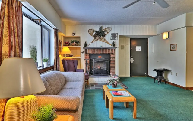 photo 4 of Mg 1c06 - Mountain Green 1br/1ba Condo W/ Hot Tub, Sauna & More!
