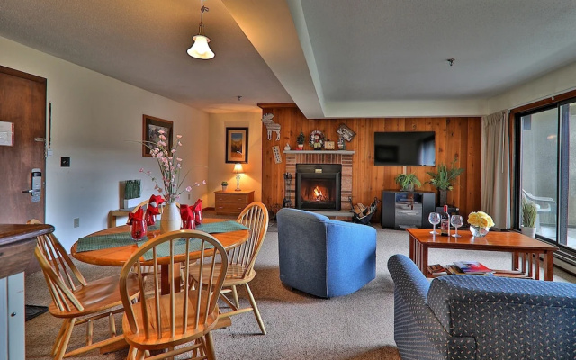 photo 4 of Mg 3c10 - Mountain Green 1br Comfy Condo: Hot Tub/Pool