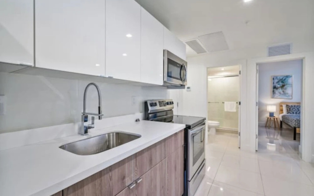 photo 3 of Miami Suite 308