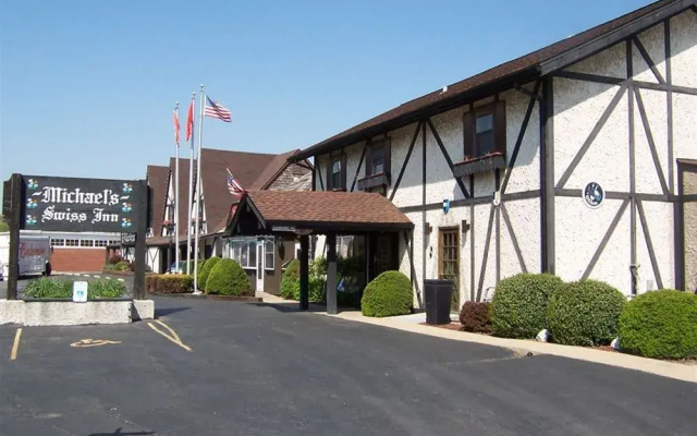 photo 2 of Michael's Swiss Inn