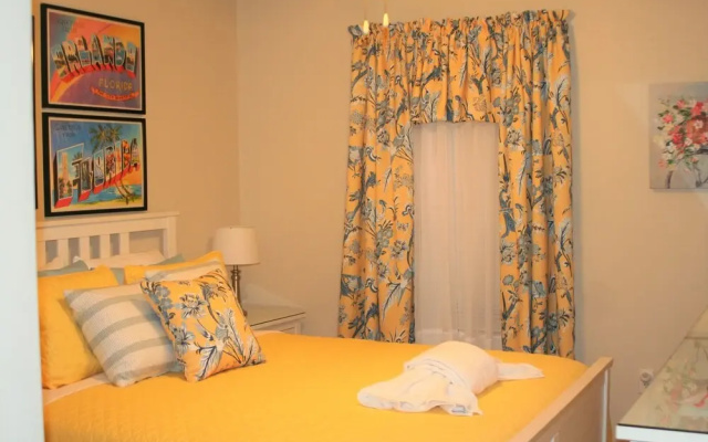 photo 5 of Mickey's Magic Retreat - Condo In Gated Community With Private Back Patio & Hot Tub! 3 Bedroom Townhouse by Redawning