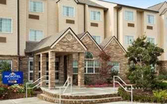 photo 4 of Microtel I And S Belle Chasse