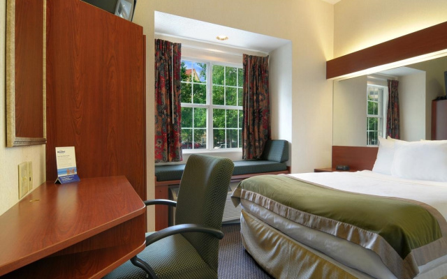 photo 5 of Microtel Inn & Suites by Wyndham Atlanta/Perimeter Center