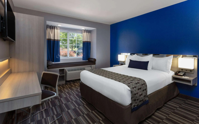 photo 3 of Microtel Inn & Suites by Wyndham Bethel/Danbury