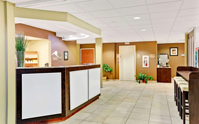 photo 2 of Microtel Inn & Suites by Wyndham Bryson City