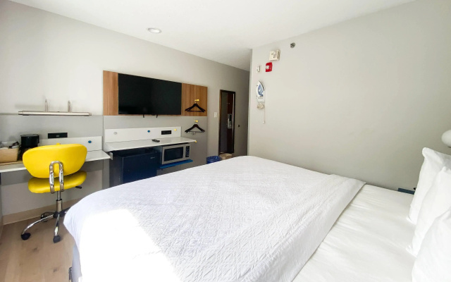 photo 4 of Microtel Inn & Suites by Wyndham Columbia/At Fort Jackson