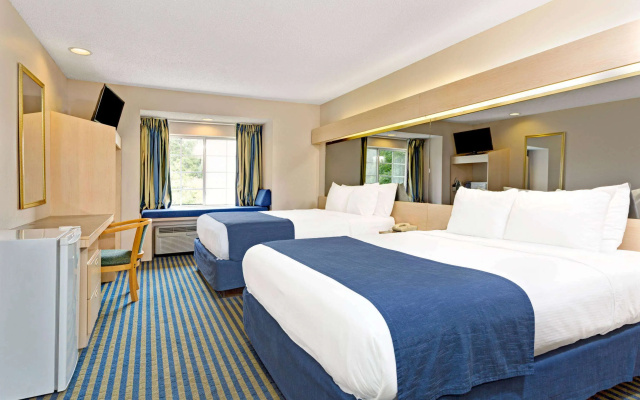 photo 4 of Microtel Inn & Suites by Wyndham Florence/Cincinnati Airport