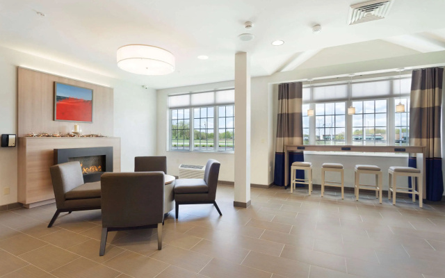 photo 2 of Microtel Inn & Suites By Wyndham Georgetown Delaware Beaches