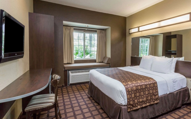 photo 3 of Microtel Inn & Suites by Wyndham Jacksonville Airport