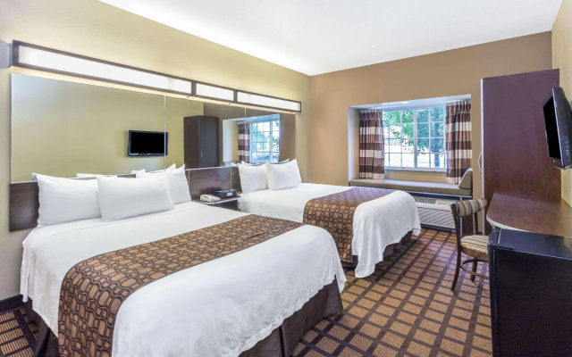photo 5 of Sleep Inn & Suites Kalamazoo Southwest