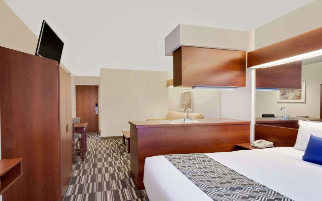 photo 5 of Microtel Inn & Suites by Wyndham Middletown