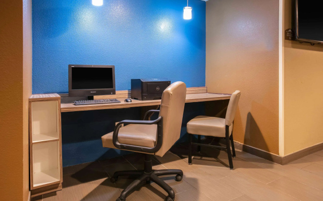 photo 4 of Microtel Inn & Suites By Wyndham Pecos