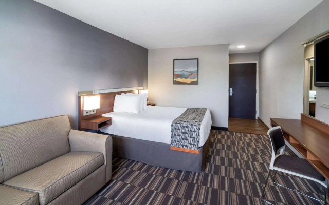 photo 5 of Microtel Inn & Suites by Wyndham Pooler/Savannah