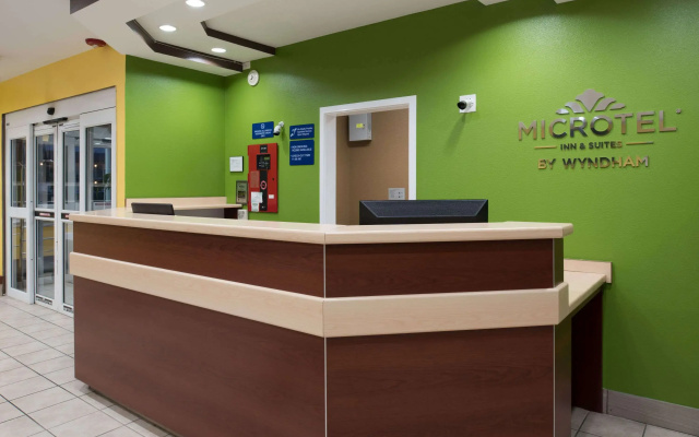photo 2 of Microtel Inn & Suites by Wyndham Rogers