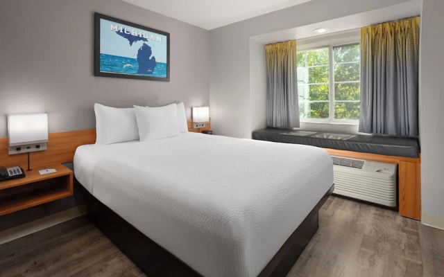 photo 4 of Microtel Inn And Suites By Wyndham Ann Arbor