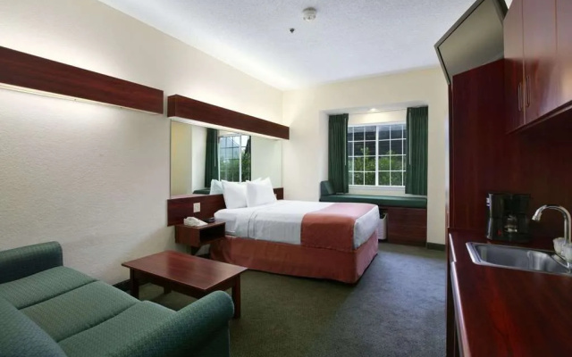 photo 5 of Microtel Inn And Suites Baton Rouge I-10