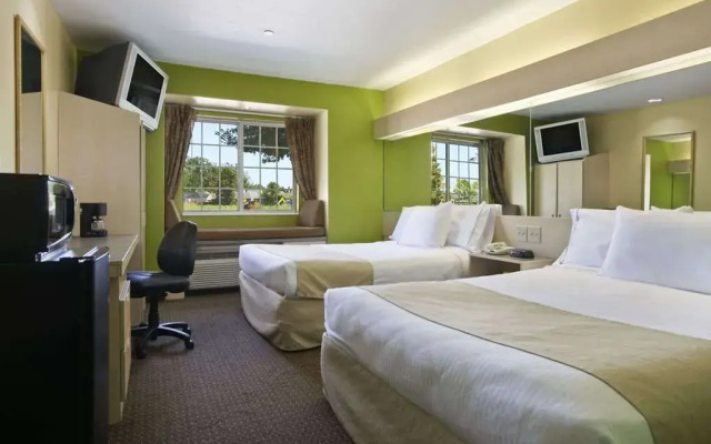 photo 4 of Microtel Inn & Suites Baton Rouge Airline Hwy